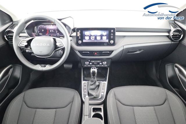 Skoda Fabia Selection Fabia 1.0 TSI DSG 130 Jahre, LED, Kamera, ACC, Side, Ladeboden, Winter 