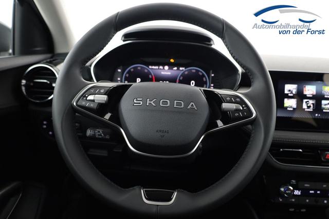 Skoda Fabia Selection Fabia 1.0 TSI DSG 130 Jahre, LED, Kamera, ACC, Side, Ladeboden, Winter 