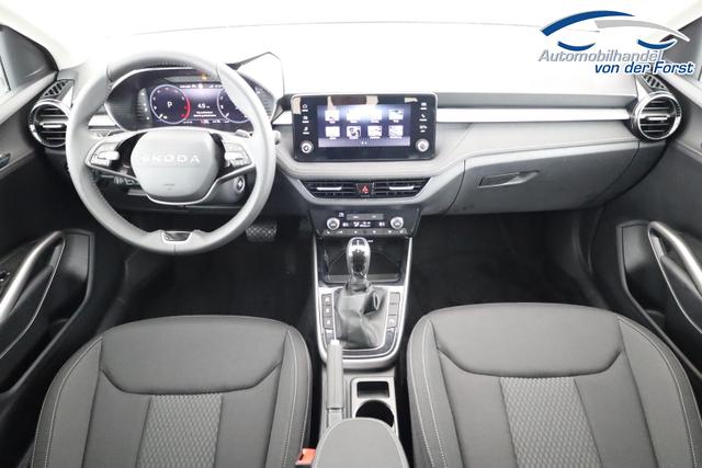 Skoda Fabia Selection Fabia 1.0 TSI DSG 130 Jahre, LED, Kamera, ACC, Side, Ladeboden, Winter 