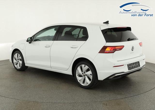 Volkswagen Golf 1.5 TSI eHybrid 150 kW Edition 50 Golf VIII 1.5 eHybrid Style, AHK, Navi, Kamera, Side, LED-Plus 
