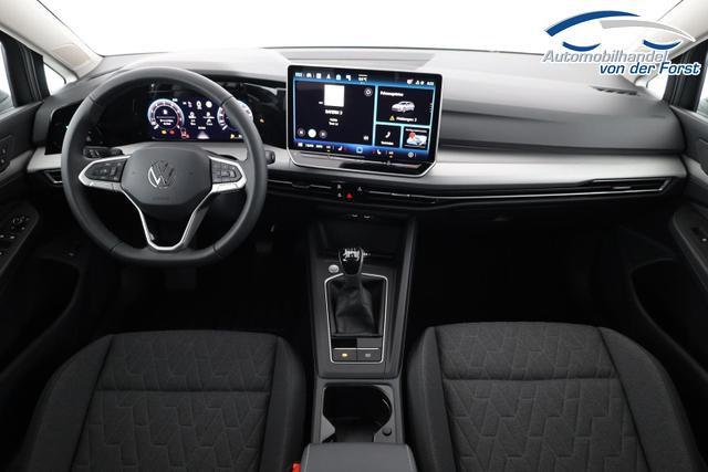 Volkswagen Golf 1.5 TSI 110 kW Golf VIII Variant 1.5 TSI Life Facelift, AHK, easyOpen, Kamera, 3-J Garantie 