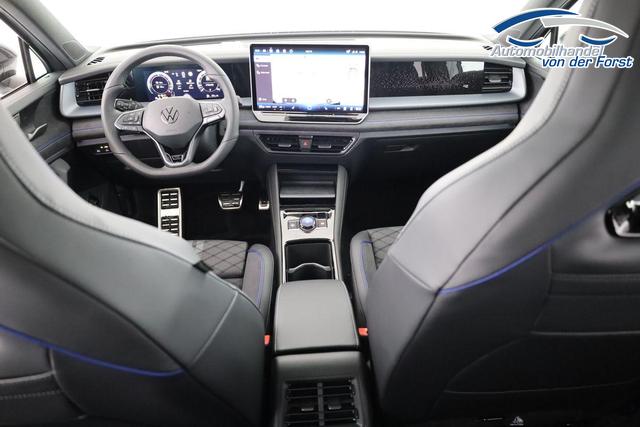 Volkswagen Tayron 1.5 TSI eHybrid 150 kW R-Line Tayron 1.5 eHybrid R-LINE Black, Pano, HuD, AHK, AreaView, LED-Plus, Side, Navi, Winter, 5 J.-Garantie 