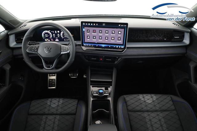Volkswagen Tayron 1.5 TSI eHybrid 150 kW R-Line Tayron 1.5 eHybrid R-LINE Black, Pano, HuD, AHK, AreaView, LED-Plus, Side, Navi, Winter Plus, 5 J.-Garantie 