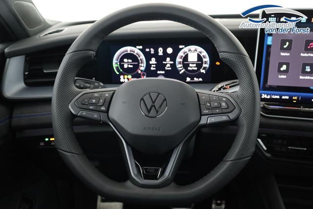 Volkswagen Tayron 1.5 TSI eHybrid 150 kW R-Line Tayron 1.5 eHybrid R-LINE Black, Pano, HuD, AHK, AreaView, LED-Plus, Side, Navi, Winter Plus, 5 J.-Garantie 