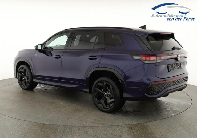 Volkswagen Tayron 1.5 TSI eHybrid 150 kW R-Line Tayron 1.5 eHybrid R-LINE Black, Pano, HuD, AHK, AreaView, LED-Plus, Side, Navi, Winter, 5 J.-Garantie 