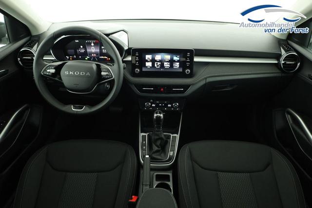 Skoda Fabia Selection Fabia 1.0 TSI DSG Selection, 15-Zoll schwarz, Winter, Ladeboden 