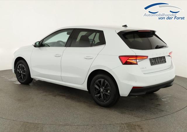 Skoda Fabia Selection Fabia 1.0 TSI DSG Selection, KESSY, Kamera, 15-Zoll schwarz, Winter, Ladeboden 