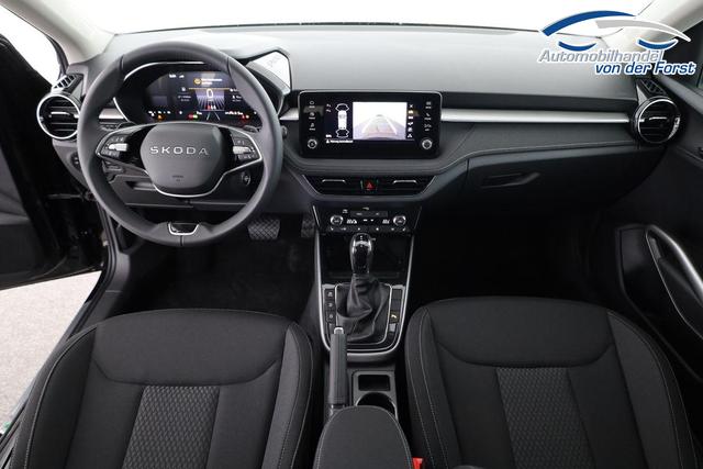 Skoda Fabia Selection Fabia 1.0 TSI DSG Selection, KESSY, Kamera, 15-Zoll schwarz, Winter, Ladeboden 