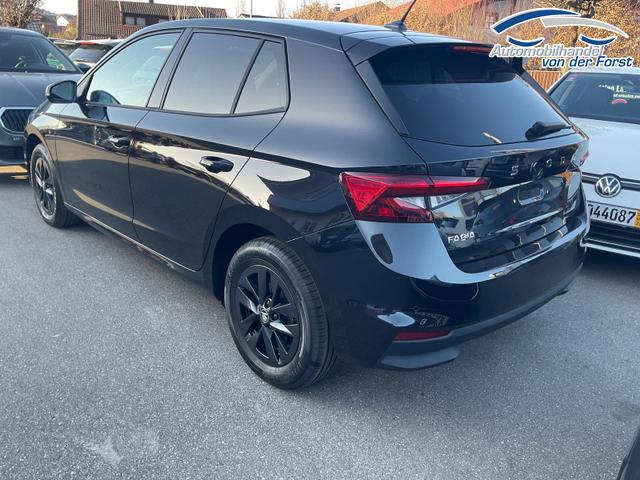 Skoda Fabia Selection Fabia 1.0 TSI 130 Jahre, LED, Kamera, Winter, Sunset, 15-Zoll 