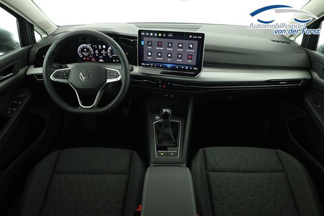 Volkswagen Golf 1.5 TSI 110 kW Golf VIII Variant 1.5 TSI Life, AHK, easyOpen, Kamera, 3-J Garantie 
