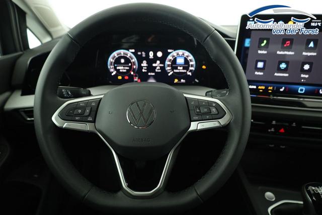 Volkswagen Golf 1.5 TSI 110 kW Golf VIII Variant 1.5 TSI Life, AHK, easyOpen, Kamera, 3-J Garantie 