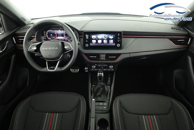 Skoda Kamiq Monte Carlo Kamiq 1.5 TSI DSG Monte Carlo, Pano, AHK, IQ.Light, Side, Kamera, Winter, 17-Zoll 