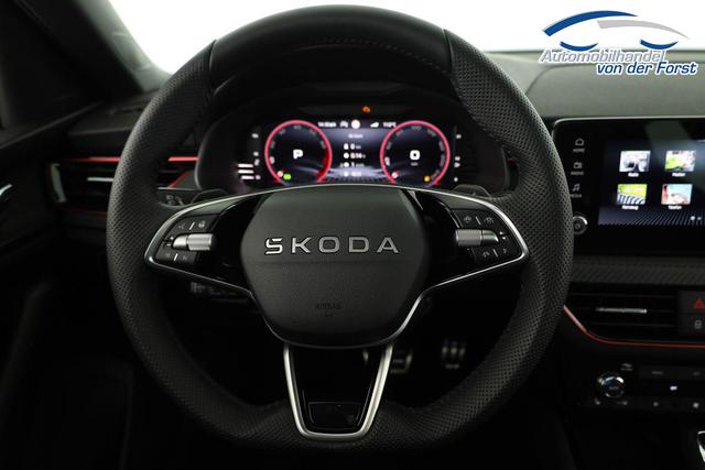 Skoda Kamiq Monte Carlo Kamiq 1.5 TSI DSG Monte Carlo, Pano, AHK, IQ.Light, Side, Kamera, Winter, 17-Zoll 