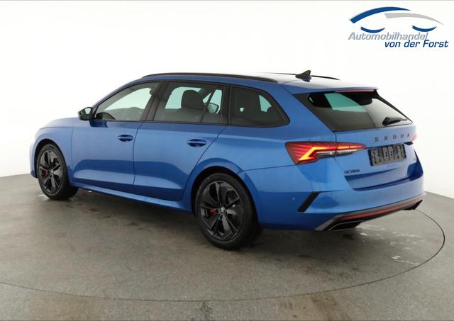 Skoda Octavia Combi 2.0 TSI 195 kW RS Octavia Combi RS 2.0 TSI DSG, Pano, AHK, Navi, Matrix, Side, Winter, 5 J.-Garantie 