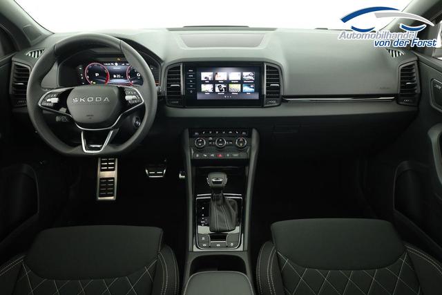 Skoda Karoq Sportline Karoq 1.5 TSI DSG Sportline, Pano, AHK, Navi, CANTON, Matrix, AreaView, Side, FS-beheizbar, 19-Zoll 
