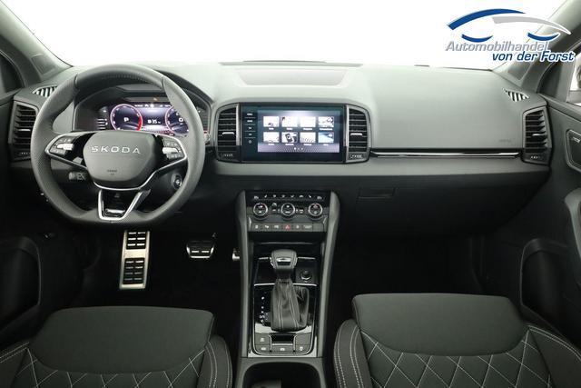Skoda Karoq Sportline Karoq 1.5 TSI DSG Sportline, Pano, AHK, Navi, CANTON, Matrix, AreaView, Side, FS-beheizbar, 19-Zoll 