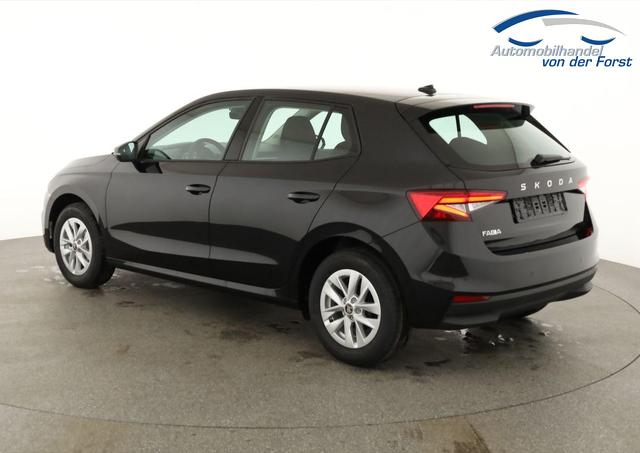 Skoda Fabia Selection Fabia 1.0 MPI Selection, Park, Winterpaket, SmartLink, 5 J.-Garantie, sofort 
