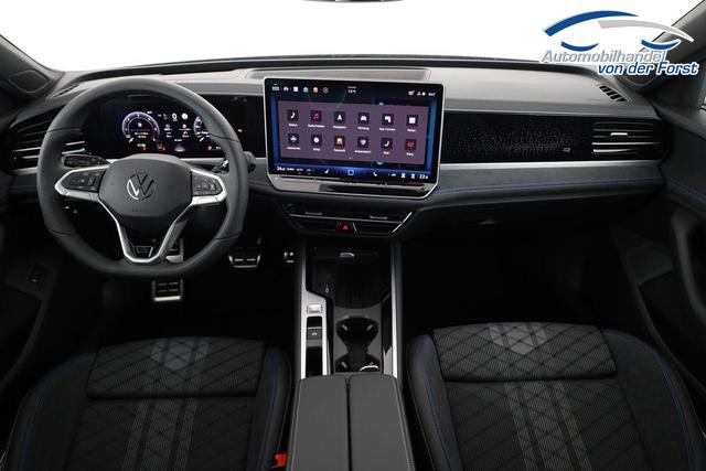 Volkswagen Passat Variant 2.0 TDI 142 kW 4Motion R-Line Passat Variant TDI DSG 4M R-LINE, Pano, AHK, IQ.Light, HUD, 19-Zoll, AreaView, Navi, Side 