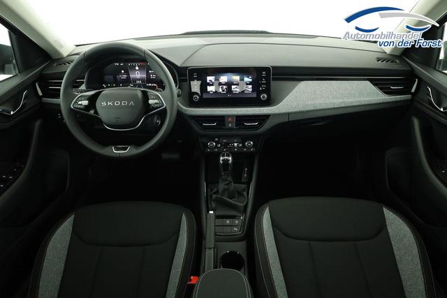 Skoda Kamiq Selection Kamiq 1.5 TSI DSG Selection, AHK, LED, Kamera, Ladeboden, Winter, 16-Zoll 