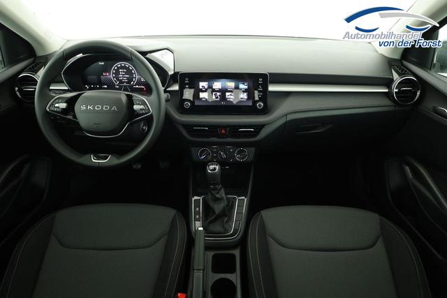 Skoda Fabia Selection Fabia 1.0 TSI Selection, AHK, Tempomat, Ladeboden, Park, Winterpaket, SmartLink, 4-J Garantie 