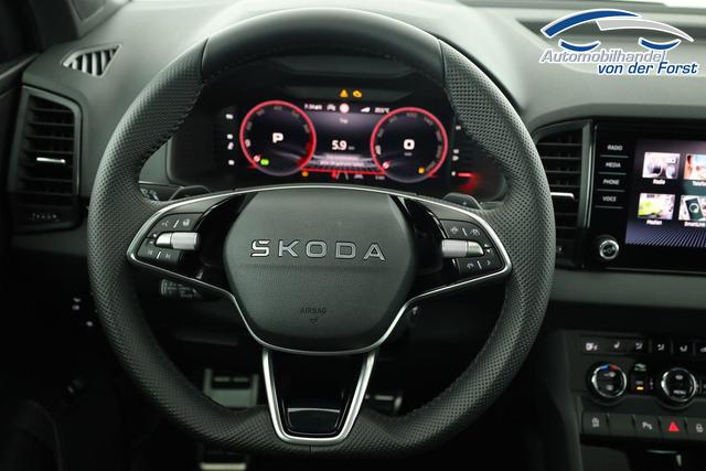 Skoda Karoq Sportline 4x4 Karoq 2.0 TSI DSG 4x4 Sportline, Pano, AHK, Navi, Matrix, Side, Winter, 5 J.-Garantie 