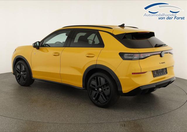 Volkswagen T-Roc 1.5 eTSI 110 kW R-Line T-Roc 1.5 eTSI DSG R-LINE Black, neues Modell, 19-Zoll, Winter, sofort 