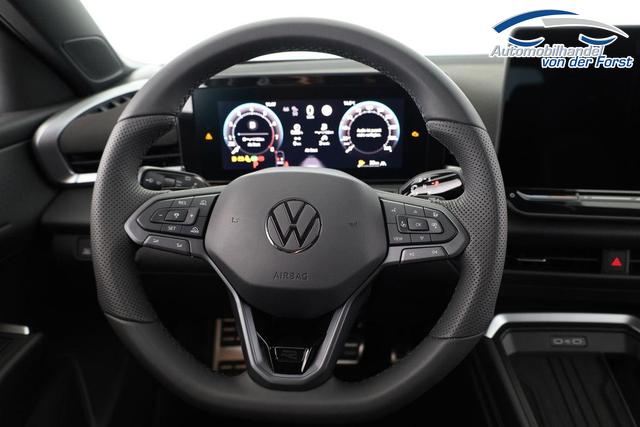 Volkswagen T-Roc 1.5 eTSI 110 kW R-Line T-Roc 1.5 eTSI DSG R-LINE Black, neues Modell, 19-Zoll, Winter, sofort 