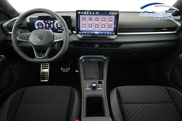 Volkswagen T-Roc 1.5 eTSI 110 kW R-Line 1.5 eTSI DSG R-LINE Black, AHK, IQ.Light, Kamera, el. Klappe, 19-Zoll 