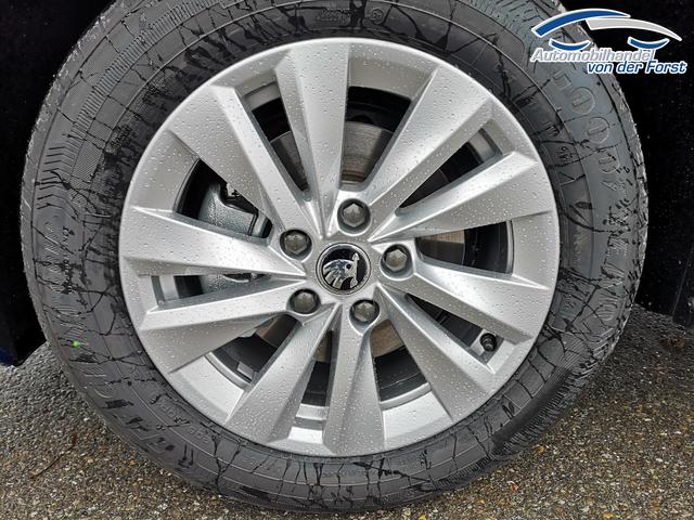 Skoda Octavia Combi 2.0 TDI 110 kW Selection Kombi 2.0 TDI DSG Selection Navi PDC GV5 el. Hk 