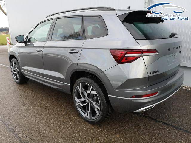 Skoda Karoq Sportline 2.0TDI Sportline DSG 4x4 AHK Matrix Pano Sound Leder 19 Zoll 