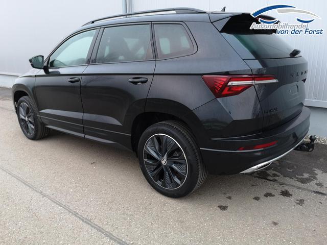 Skoda Karoq Sportline 1.5TSI DSG Sportline AHK Matrix ACC Navi 