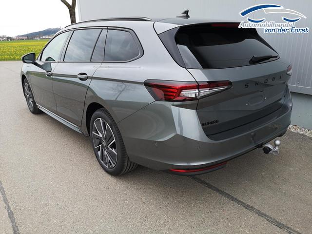 Skoda Superb Combi 1.5 TSI iV 150 kW Sportline Superb Kombi 1.5 TSI iV Sportline Head Up Pano AHK GV5 