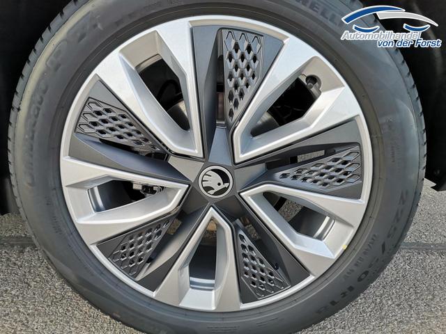 Skoda Karoq Selection Karoq 2.0 TDI Selection DSG 4x4 GV5 AHK 18 Ladeb 