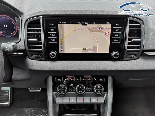 Skoda Karoq Sportline 2.0TDI Sportline DSG 4x4 AHK Matrix Leder 19 Zoll 