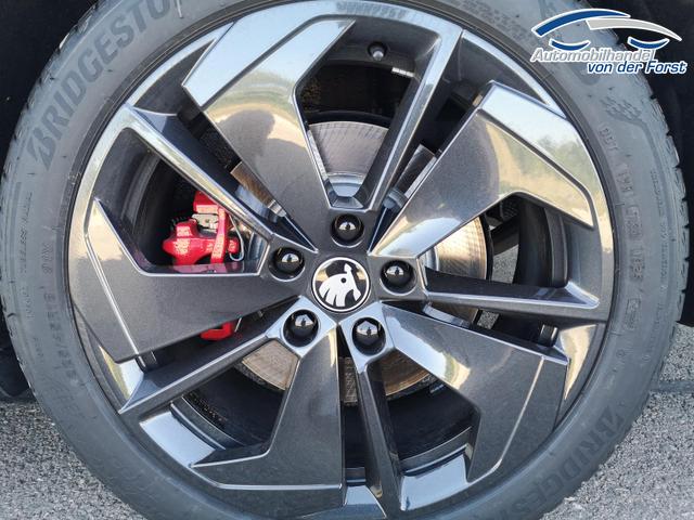Skoda Octavia Combi 2.0 TSI 195 kW RS Octavia Kombi RS ABT 2.0TSI Pano Matrix Area AHK Sound GV5 
