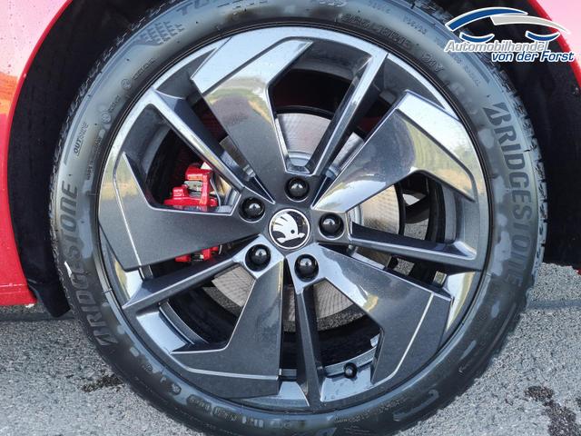 Skoda Octavia Combi 2.0 TSI 195 kW RS Octavia Kombi RS ABT 2.0TSI Pano Matrix Area AHK Sound GV5 
