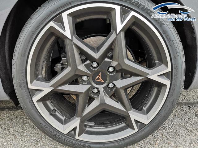 Cupra Leon Sportstourer 2.0 TSI 245 kW 4Drive VZ Leon Kombi 2.0TSI DSG 4x4 AHK ABT GV5 Matrix el. Hk Pano Navi Sound 