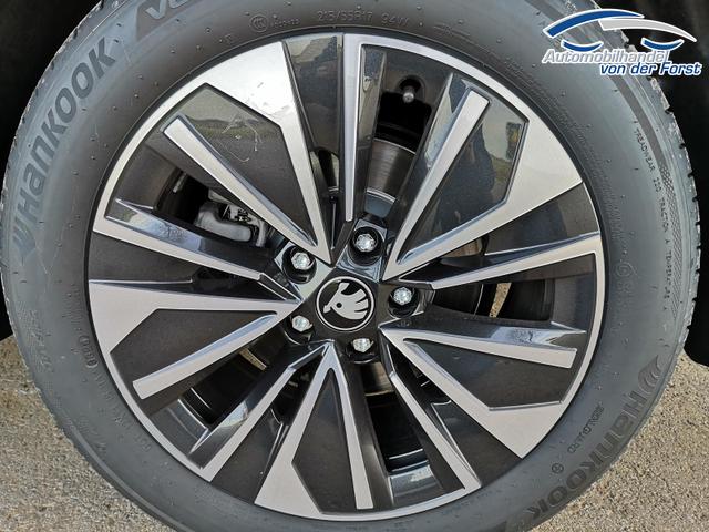 Skoda Superb Combi 2.0 TDI 142kW 4x4 Selection Superb 2.0 TDI DSG 4x4 Selection AHK 