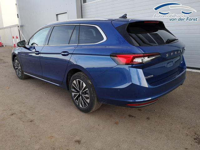 Skoda Superb Combi 2.0 TDI 142kW 4x4 Selection Superb 2.0 TDI DSG 4x4 Selection AHK 360 Head Up 