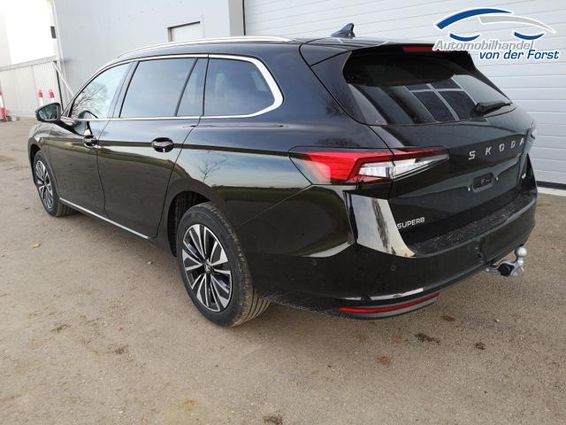 Skoda Superb Combi 2.0 TDI 142kW 4x4 Selection Superb 2.0 TDI DSG 4x4 Selection AHK 360 Head Up 