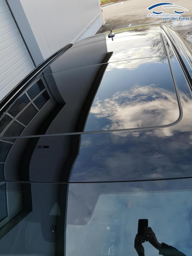 Volkswagen Touareg 3.0 TDI 210 kW 4Motion R-Line Final Edition Touareg 3.0 TDI V6 4Motion Final Edition 