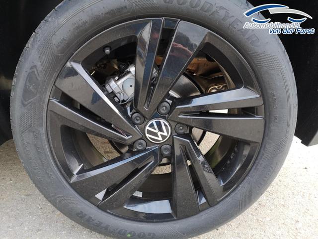 Volkswagen T-Roc R-Line T-Roc 2.0 TDI DSG R-Line Pano AHK Navi Matrix Leder 