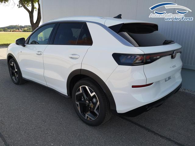 Volkswagen T-Roc 1.5 eTSI 110 kW R-Line T-Roc 1.5eTSI DSG R-Line AHK ACC el. Hk 18 Zoll 