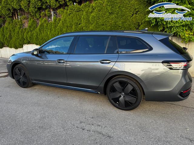 Volkswagen Passat Variant 1.5 TSI eHybrid 200 kW R-Line 1.5 TSI eHybrid R-line Black AHK 360 