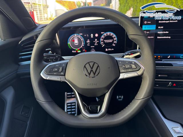 Volkswagen Passat Variant 1.5 TSI eHybrid 200 kW R-Line 1.5 TSI eHybrid R-line Black AHK 360 