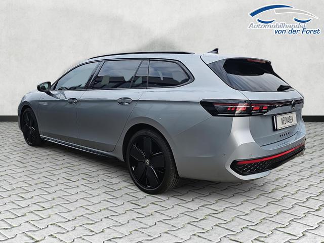 Volkswagen Passat Variant 2.0 TDI 142 kW 4Motion R-Line Passat Variant 2.0 TDI DSG 4M R-Line Pano AHK 