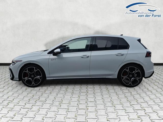 Volkswagen Golf 2.0 TSI 195 kW GTI Golf 2.0 TSI DSG GTI IQ.Light 19Zoll Pano Kamera 