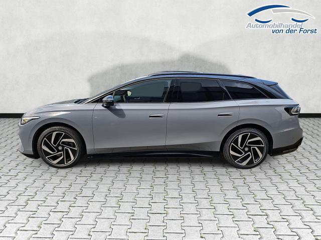 Volkswagen ID.7 Kombi Pro 210 kW ID.7 Tourer Pro BlackStyle AHK IQdr Intpaket 20Z 