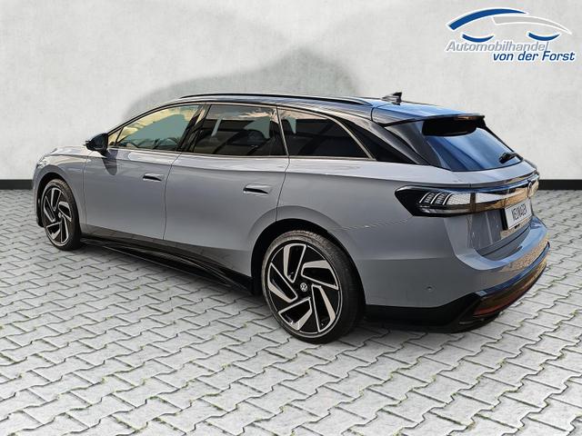 Volkswagen ID.7 Kombi Pro 210 kW ID.7 Tourer Pro BlackStyle AHK IQdr Intpaket 20Z 