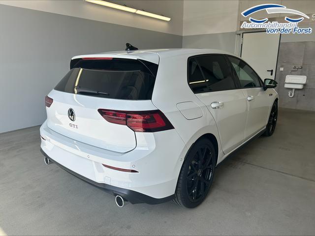 Volkswagen Golf GTI DSG AHK+IQ.Light+Drive+Black+Harman+Alu19+HUD+Navi+Pano+Keyless 